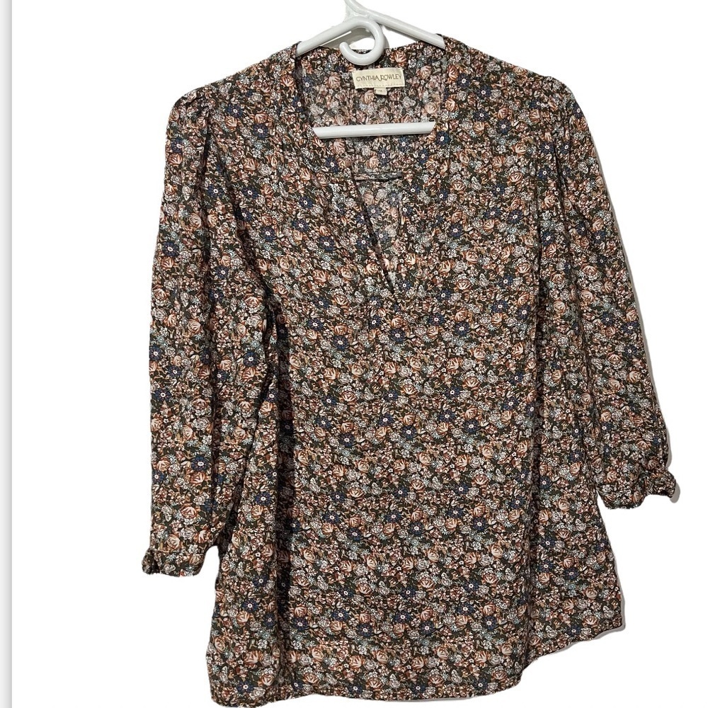 Cynthia Rowley V-Neck Blouse Long Sleeve Tie Sleeve Floral Rayon Size Medium